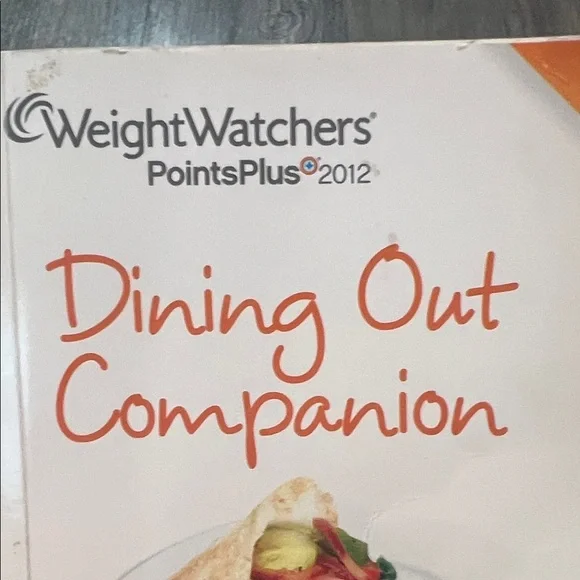 Weight Watchers PointsPlus Dining Set with Pocket Guide and Points Plus Calcu - Picture 2 of 9